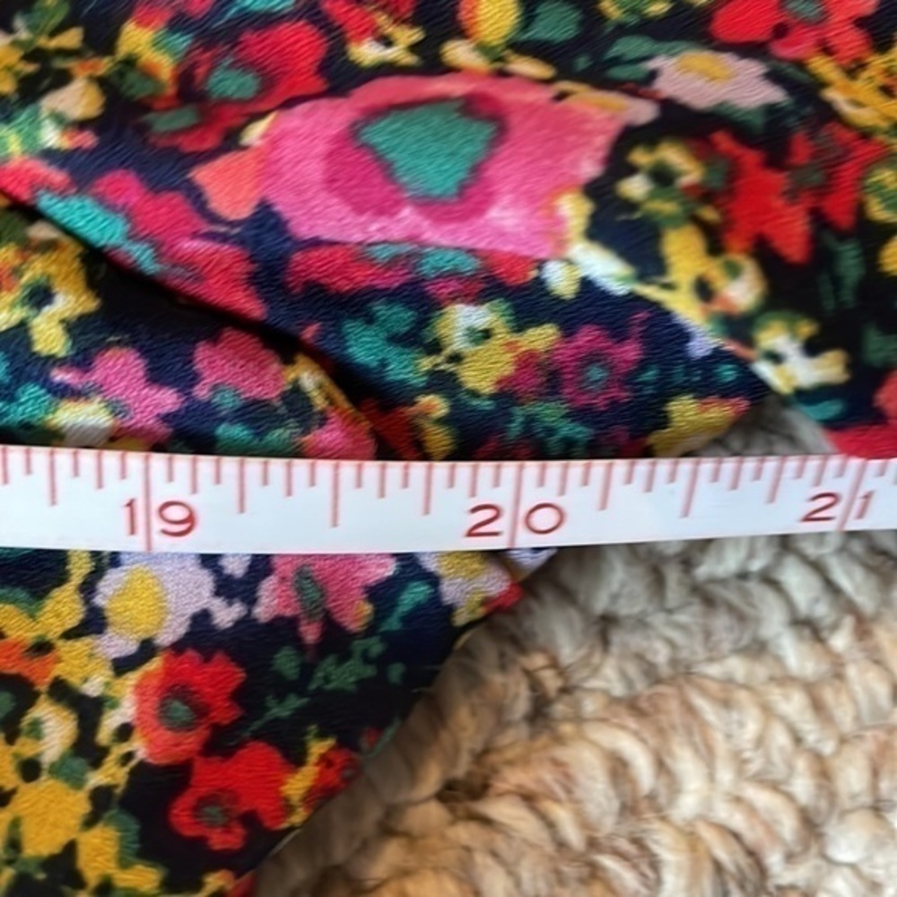 Bobeau top size 1X floral hundred percent polyester blouse - Picture 6 of 7